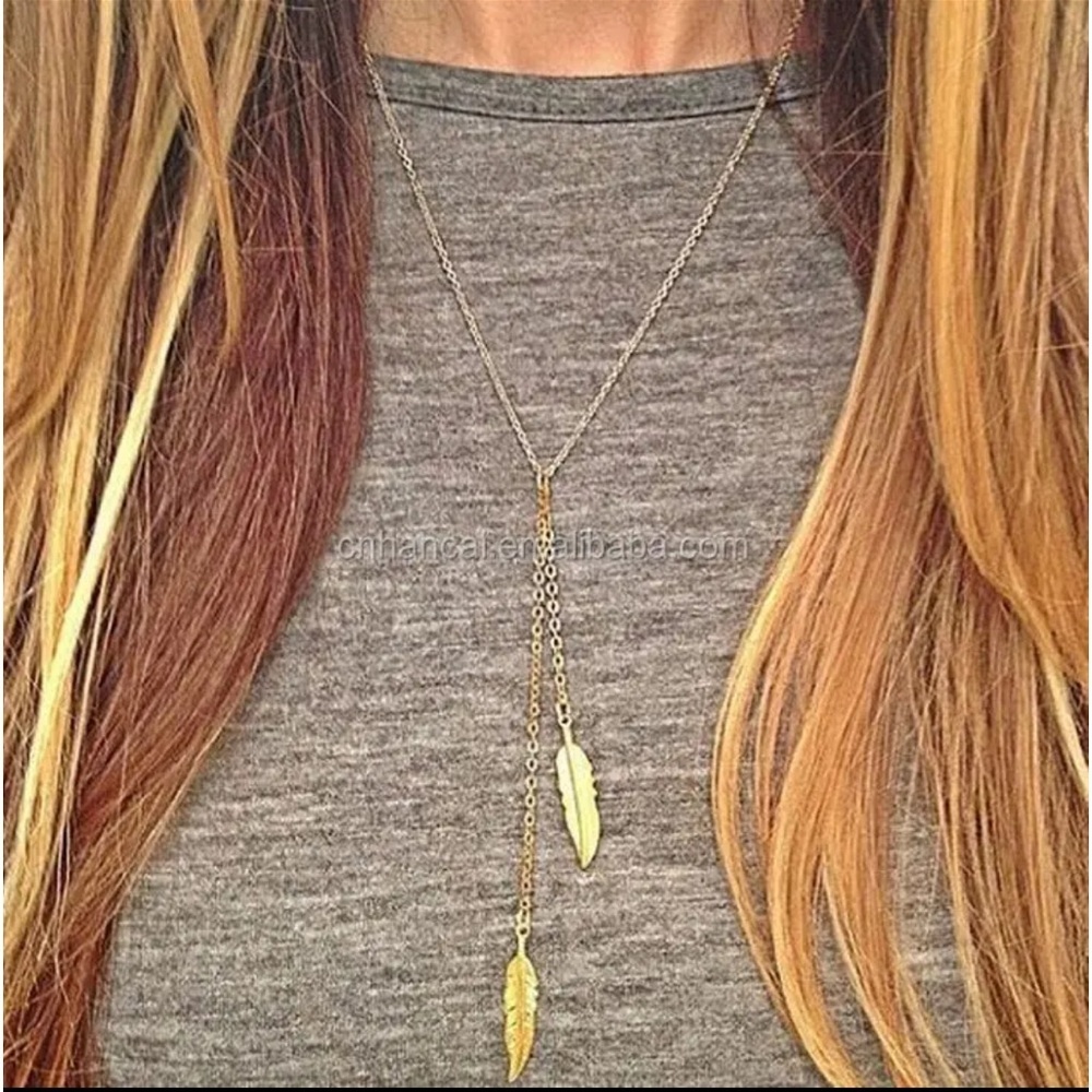 Farah Jewelry Gold Feather Necklace
